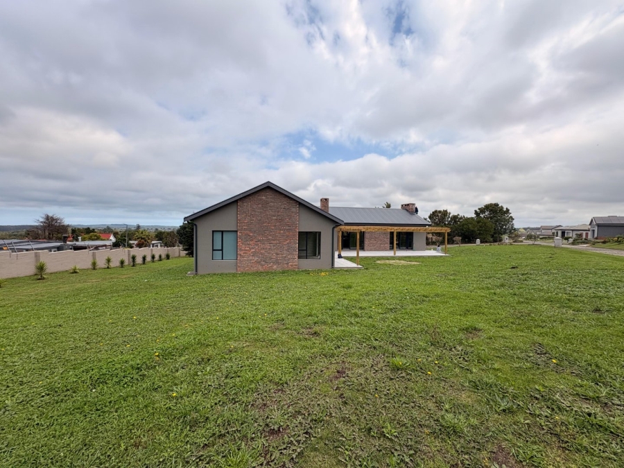 5 Bedroom Property for Sale in Cherry Creek Country Estate Western Cape